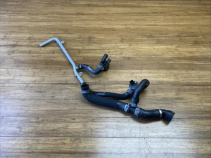 2017-2025 Audi Q7 4M 2.0L Coolant Hose Line Heater Control Valve Set OEM