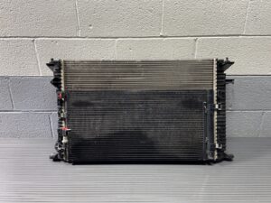 2017-2026 Porsche Macan 95B 2.0L Radiator Cooling Fan Set 78k Mil OEM *NOTE*