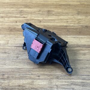 2018-2018 Mercedes GLC63 C253 Engine Compartment Fuse Relay Box Block OEM