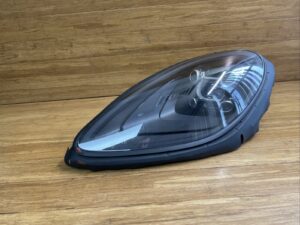 2019-2021 Porsche Macan 95B Front Left Driver Side Headlight Lamp OEM *NOTE*