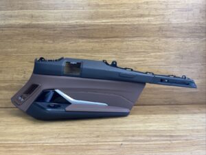 2019-2023 BMW X7 G07 SUV Rear Right Side Door 3rd Card Panel Trim *NOTE*