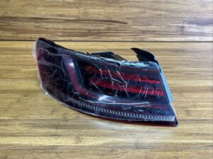 2019-2023 Volkswagen Arteon Rear Left LED Taillight Lamp OEM *NOTE*