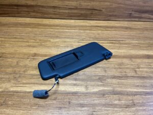 2019-2025 Audi Q3 F3 Front Left Side Sun Shade Visor Cover Black OEM *NOTE*