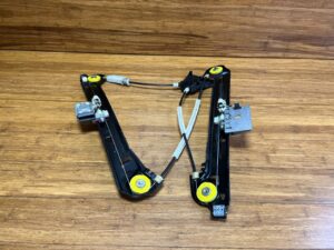 2019-2025 Mercedes AMG GT63S X290 Door Window Regulator Front Right Side OEM