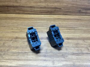 2020-2023 Mercedes-Benz GLE350 W167 Front R & L Jack Point Pad Set Of 2 OEM