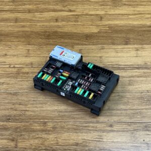 2020-2026 BMW M5 M8 840i Power Distribution Fuse Box Rear 61148713127 OEM