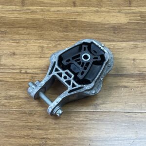 2023-2025 BMW X1 U11 2.0L Engine Motor Mount TORQUE LINK Rod 26k Miles OEM