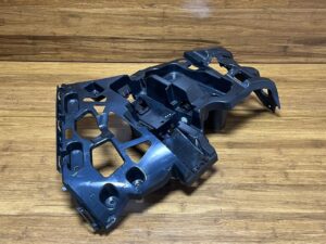 2023-2026 BMW X1 U11 Rear Bumper Right Side Support Bracket Mount OEM 9883544
