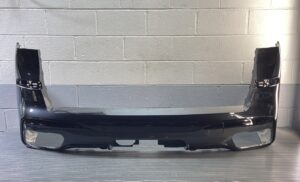 2023-2026 BMW X7 G07 Bumper Trim Cover Rear Side Black Metallic 475 OEM *NOTE*