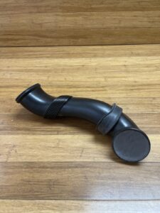 2006-2010 Volkswagen Touareg Audi Q7 3.6L Engine Air Intake Pipe Hose Tube OEM