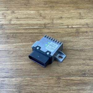 2007-2015 Audi Q7 R8 Engine Fuel Pump Control Module Unit 4F1906093C OEM