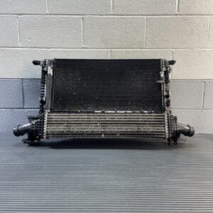 2009-2018 Audi A4 8K 2.0L Radiator Assembly 182K Miles 8K0121251L OEM *NOTE*