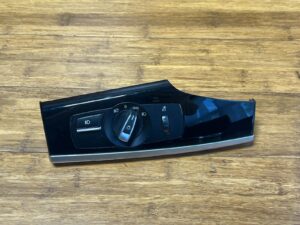 2009-2019 BMW 750i 550i 640i Headlight Lamp Control Switch W/ Trim OEM