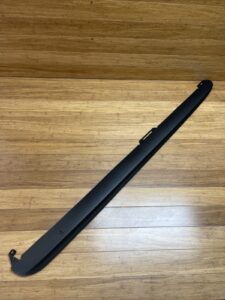 2010-2014 Volkswagen Golf GTI Left Rocker Panel Molding OEM Trim *NOTE*