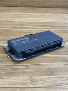 2010-2018 BMW X3 X4 M6 F12 Body Control Footwell Module BCM 61359290013 OEM
