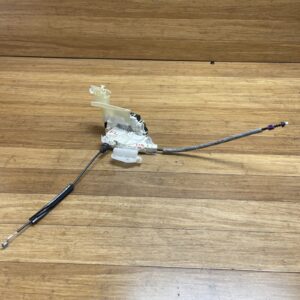 2010-2020 Mercedes CLS W218 Front Left Door Lock Latch Actuator 2047202735 OEM