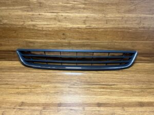 2011-2014 Volkswagen Jetta Front Lower Bumper Grille Cover 5C6853677A OEM