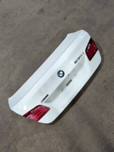 2011-2017 BMW F10 528i 535i 550i M5 Trunk Lid White W / Camera OEM