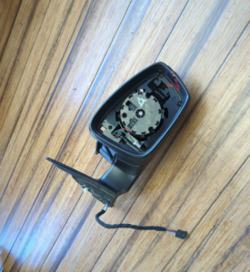 2011-2018 Volkswagen Jetta Right Side View Mirror Housing OEM *NOTE*