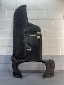 2011-2019 BMW 535xi F10 Underbody Shield Floor Splash Guard Center Cover OEM