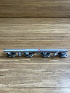 2011-2020 Mercedes S 550 4.7L Left Side Fuel Injection Rail A2780703395 OEM
