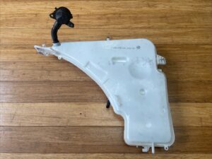 2012-2015 BMW 328i F31 Windshield Windscreen Washer Bottle Reservoir 7241675 OEM