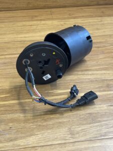 2012-2016 Chevrolet / GMC 6.6L Diesel Emissions Fluid Heater f01c150224 OEM