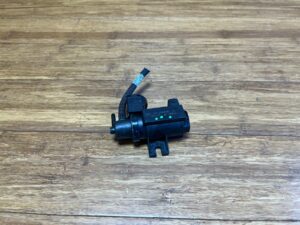 2012-2017 BMW X5 E70 Turbocharger Boost Pressure Valve Converter Sensor OEM