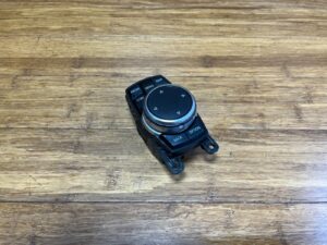 2012-2019 BMW M4 F83 Switch Control Module Navigation Center Side 6839079 OEM