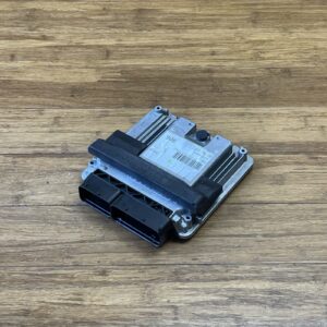 2013-2014 Audi A4 8K 2.0L AWD Engine ECM Electronic Control Module Unit OEM