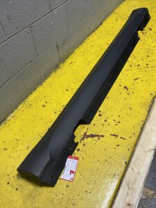 2013-2015 BMW X1 E84 Left Side Skirt Molding Rocker Cover Panel 2990169 OEM