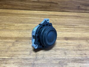 2013-2016 BMW 335i F30 3.0L Engine Front Right Mount Motor 73K Miles 6787658 OEM
