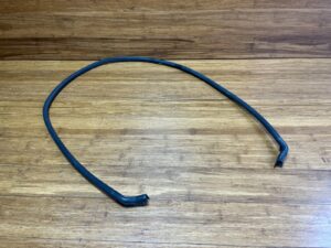 2014-2019 BMW X5 F15 4.4L Engine Hood Seal Front Side 26K Miles 51767294509 OEM
