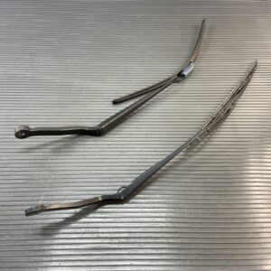 2014-2019 BMW X5 F15 ARM Windshield Wiper Right & Left Side Set of 2 OEM