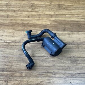 2014-2020 BMW i8 I12 1.5L Fuel Vapor Canister Dust Filter W/ Vent Pipe OEM