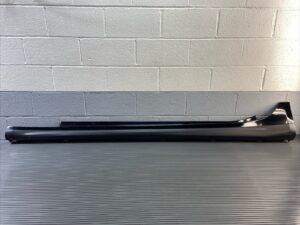 2014-2024 Maserati Ghibli M157 Left Side Rocker Panel Black OEM *NOTE*