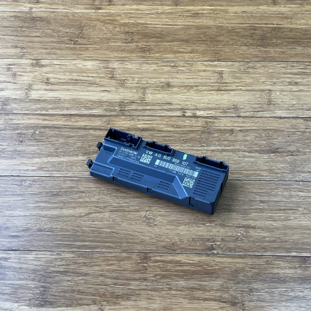 2015-2018 Audi Q3 8U Liftgate Tailgate Trunk Lid Control Module Unit Rear OEM