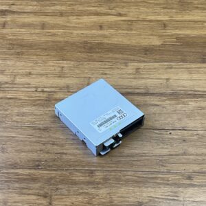 2015-2018 Audi Q3 8U Rear View Reverse Camera Computer Module Unit 8U0907441 OEM