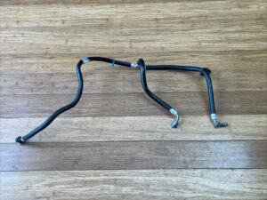 2015-2018 Ferrari California T 3.9L Fuel Pump Line Pipe Hose 304863 OEM