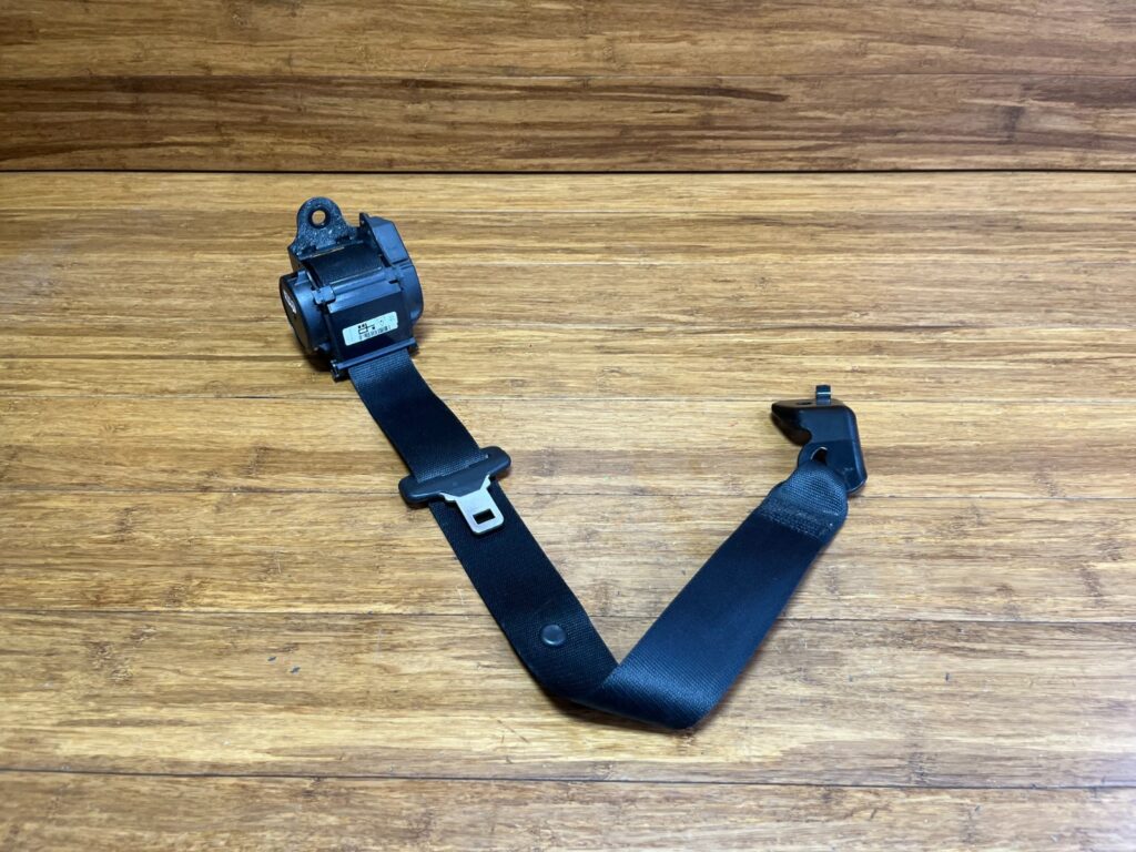 2015-2019 BMW X6M F86 Seat Belt Retractor Black Rear Left Side 84k Miles OEM