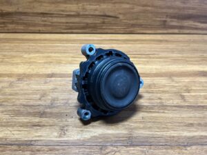 2015-2021  BMW M2 F87 3.0L Engine Front Left Side Bracket Mount OEM