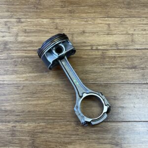 2015-2025 Mercedes C63 W205 Engine Piston W/ Connecting Rod 45k Mile OEM *NOTE*