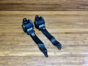 2016-2018 BMW M2 F87 Rear Left & Right Seat Belt Retractor Set of 2 OEM