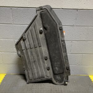 2016-2023 BMW 5 SERIES G30 530i Under Tray Center Floor Pan Shield 7340172 OEM