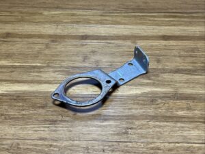2016-2023 Rolls Royce Dawn Engine Side CYL. 7-12 Catalytic Converter Bracket OEM