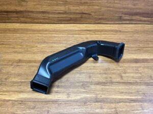2016-2024 Audi R8 4S Front Right Side Air Guide Unit Black 4S1819655 OEM