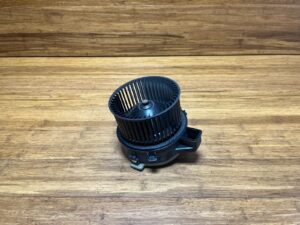 2016-2026 BMW M5 F90 Front HVAC A/C Heater Blower Motor Fan 64116836881 OEM