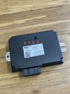 2017-2021 BMW G11 G12 G30 5 & 7 Series Control Unit Module ECU OEM 6887292