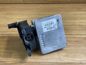 2017-2021 Mercedes S560 W222 ABS Anti-Lock Brake Pump Module Control OEM
