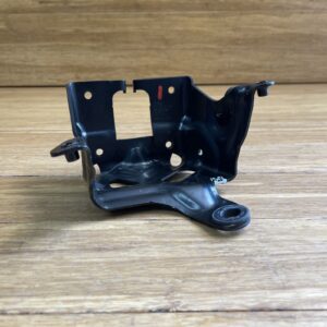 2017-2023 Audi R8 4S Reservoir Fluid Tank RETAINER Holder Bracket OEM 4S0121214C